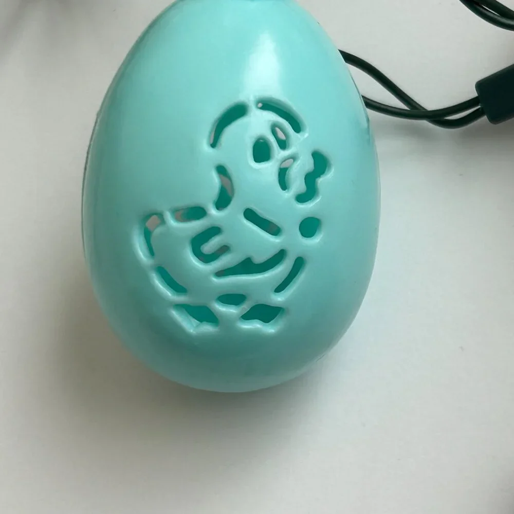 Happy Easter Blow Mold 10 Egg String Light Set Chick Duck Cutout Plastic Vintage